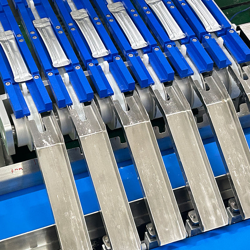 Auto-Mehrspurige Beutelverpackung Mehrspurige Spur Ketchup Flüssig-Beutelverpackungsmaschinen Mehrspurige Honigbeutelverpackungsmaschine