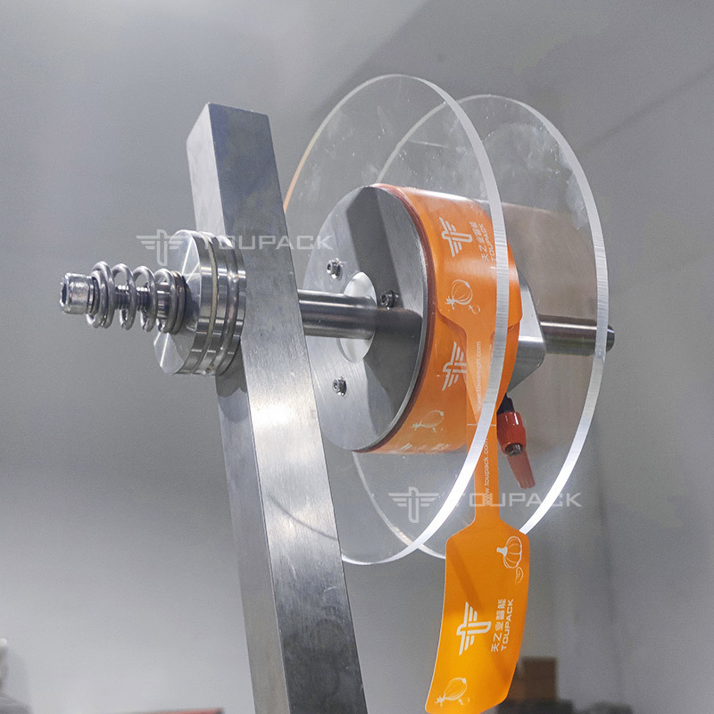 Halbautomatische Erdnuss-Orangen-Obst- und Gemüse-Kartoffel-Knoblauch-Zwiebel-Netzbeutel-Abfüllmaschine